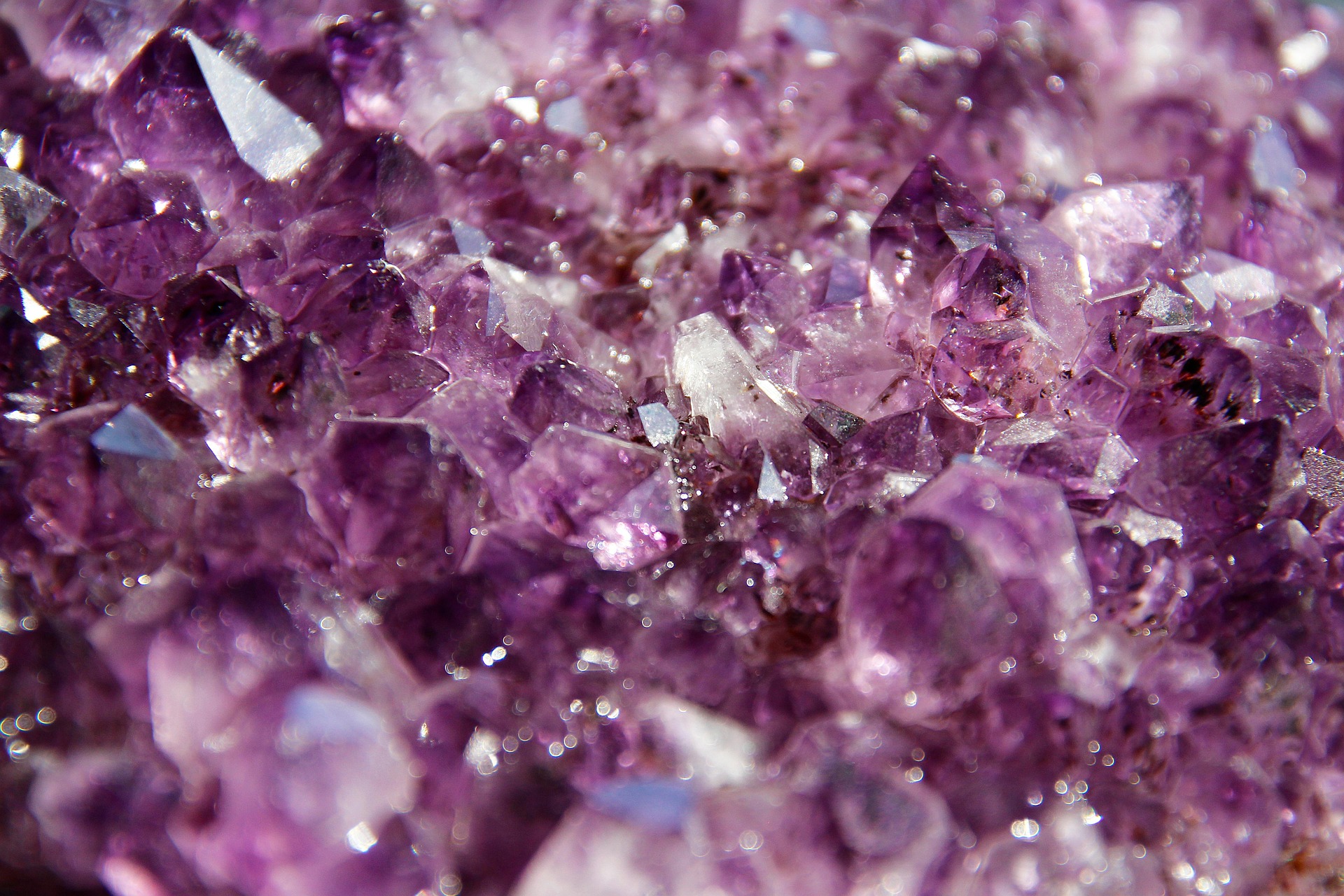 amethyst-7434256_1920